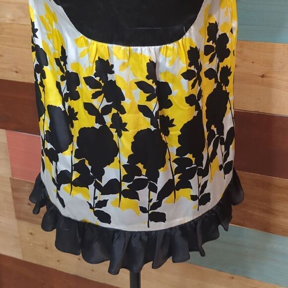 Size two 100% silk INC. Floral blouse - Picture 5 of 6